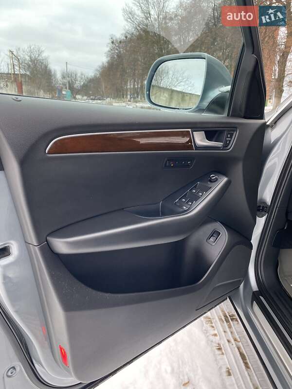 Внедорожник / Кроссовер Audi Q5 2011 в Полтаве фото 23 Внедорожник / Кроссовер Audi Q5 2011 в Полтаве