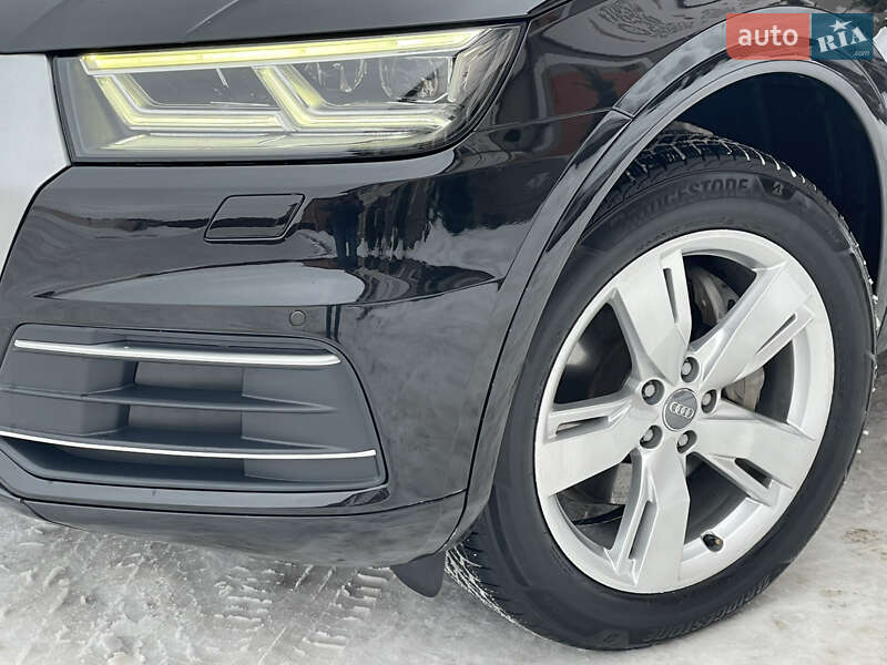 Позашляховик / Кросовер Audi Q5 2018 в Стрию