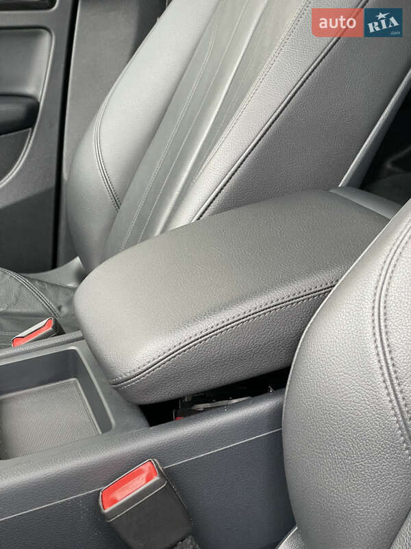 Позашляховик / Кросовер Audi Q5 2018 в Стрию