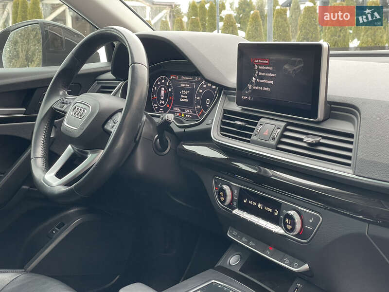 Позашляховик / Кросовер Audi Q5 2018 в Стрию