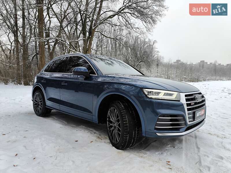 Позашляховик / Кросовер Audi Q5 2017 в Києві