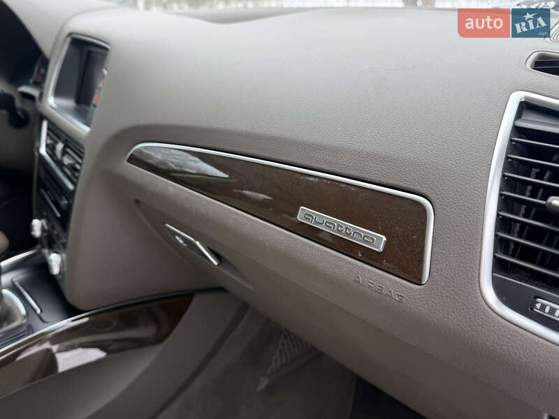 Внедорожник / Кроссовер Audi Q5 2014 в Павлограде