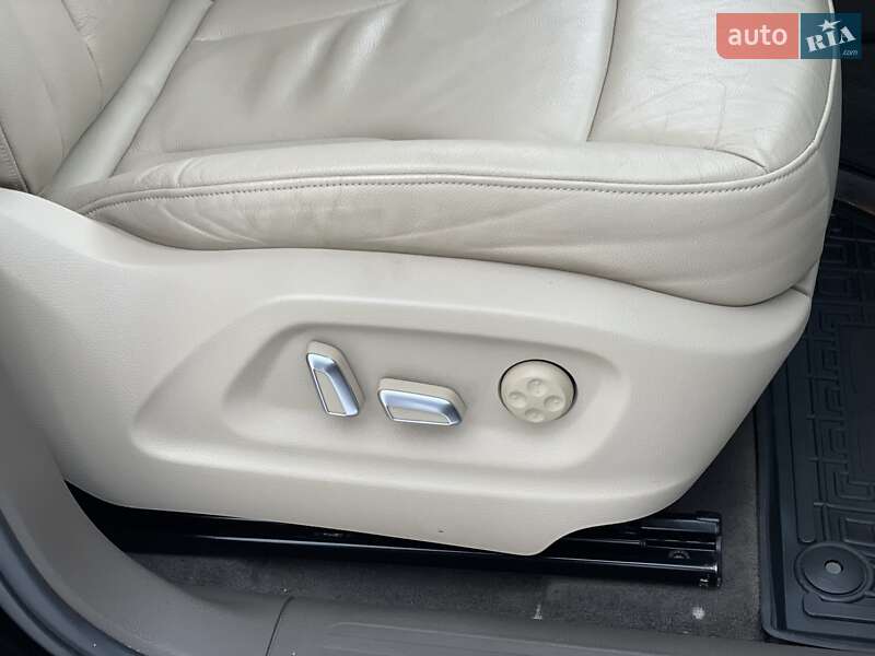 Внедорожник / Кроссовер Audi Q5 2015 в Бердичеве