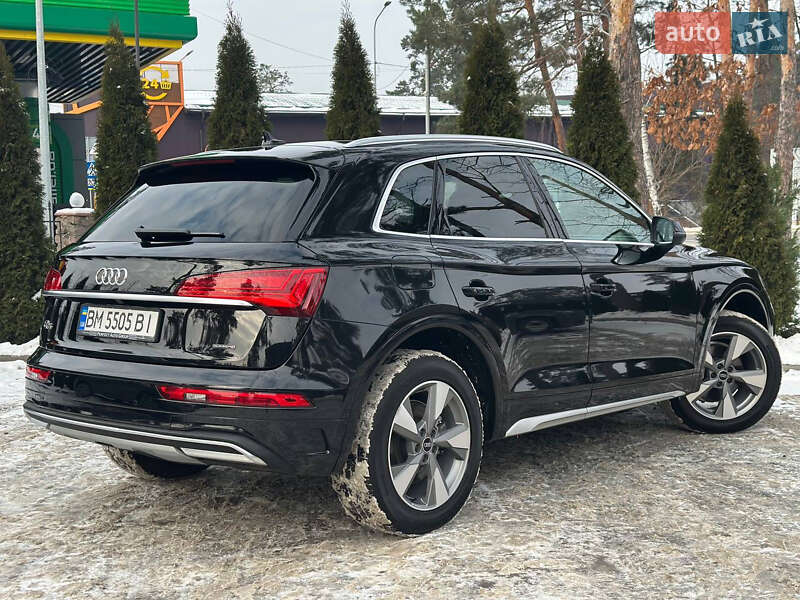 Позашляховик / Кросовер Audi Q5 2023 в Києві