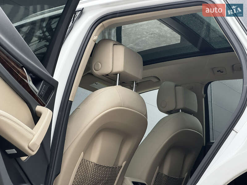 Позашляховик / Кросовер Audi Q5 2018 в Києві