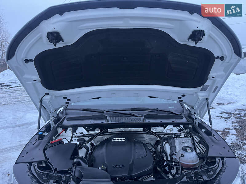 Внедорожник / Кроссовер Audi Q5 2020 в Луцке