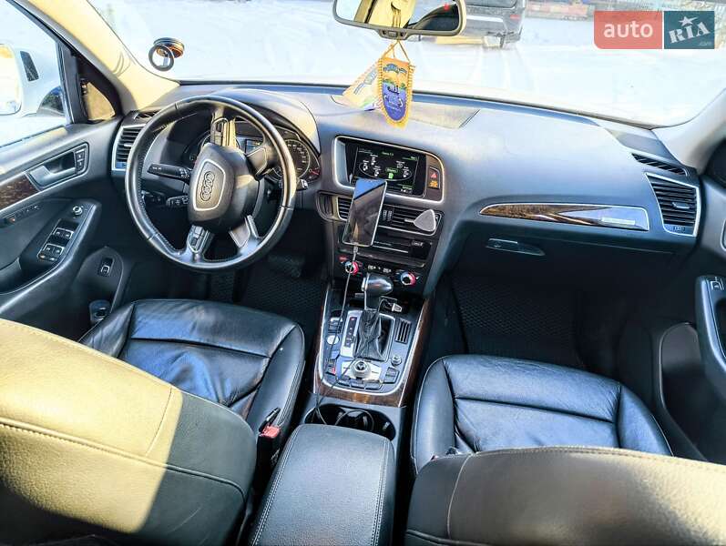 Позашляховик / Кросовер Audi Q5 2015 в Сумах