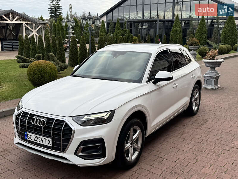 Позашляховик / Кросовер Audi Q5 2020 в Стрию