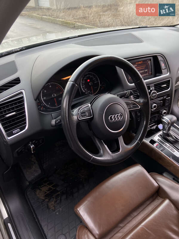 Внедорожник / Кроссовер Audi Q5 2013 в Николаеве