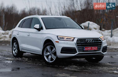 Внедорожник / Кроссовер Audi Q5 2017 в Дубно