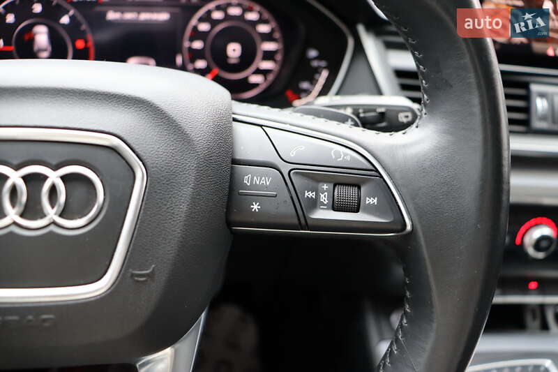 Позашляховик / Кросовер Audi Q5 2020 в Львові