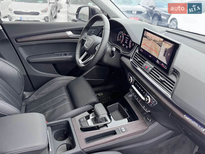 Позашляховик / Кросовер Audi Q5 2023 в Івано-Франківську
