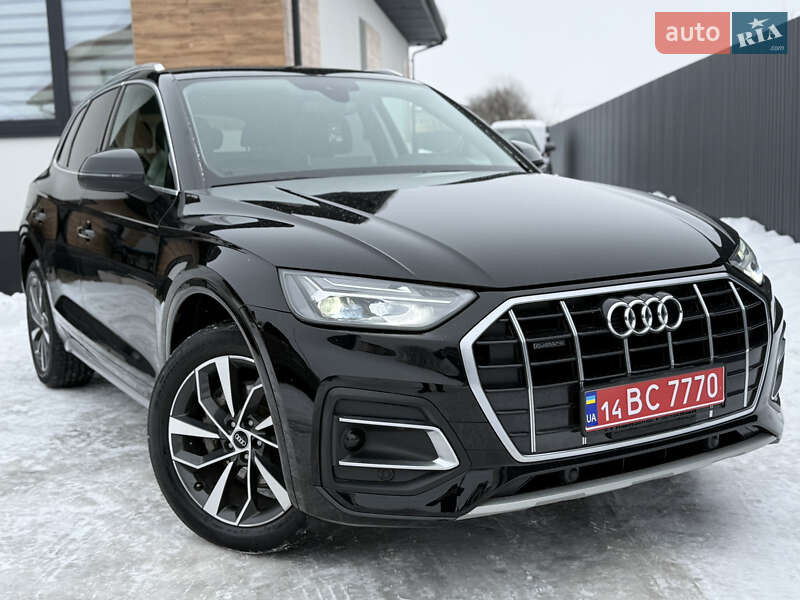 Позашляховик / Кросовер Audi Q5 2020 в Стрию