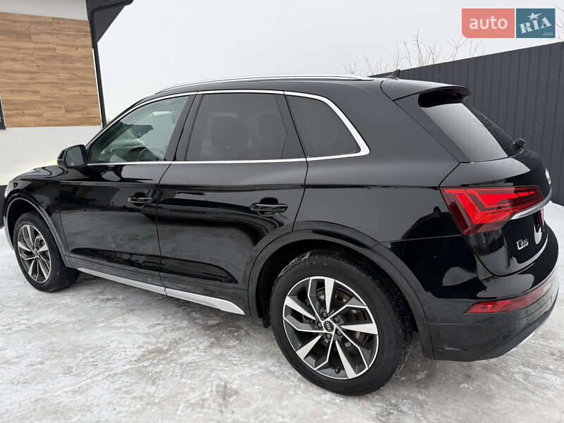Позашляховик / Кросовер Audi Q5 2020 в Стрию