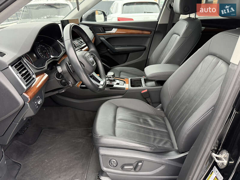 Позашляховик / Кросовер Audi Q5 2020 в Стрию