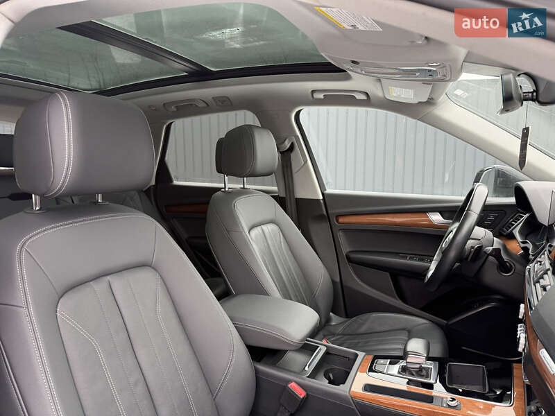 Позашляховик / Кросовер Audi Q5 2020 в Стрию