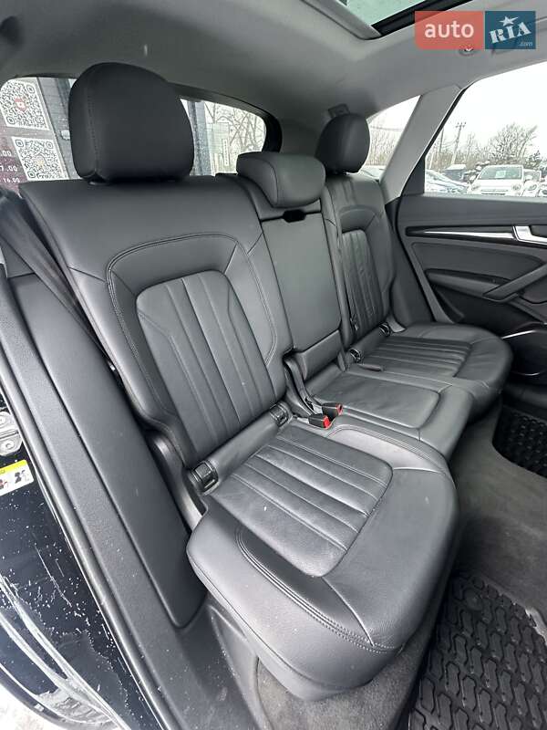 Позашляховик / Кросовер Audi Q5 2018 в Білогородці фото 21 Позашляховик / Кросовер Audi Q5 2018 в Білогородці