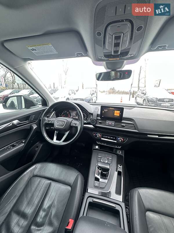 Позашляховик / Кросовер Audi Q5 2018 в Білогородці фото 28 Позашляховик / Кросовер Audi Q5 2018 в Білогородці