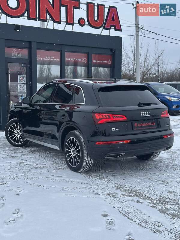 Позашляховик / Кросовер Audi Q5 2018 в Білогородці фото 11 Позашляховик / Кросовер Audi Q5 2018 в Білогородці