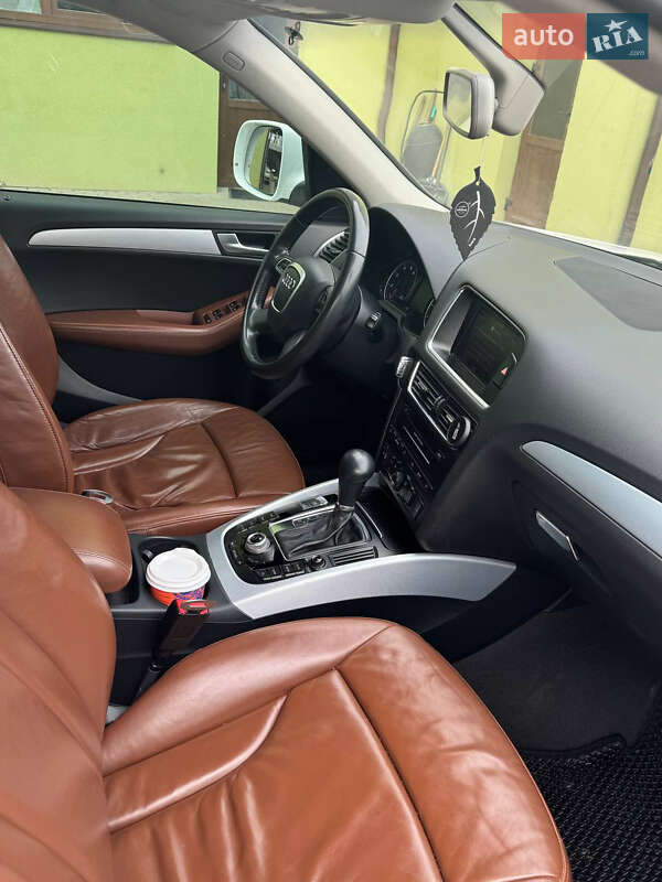 Внедорожник / Кроссовер Audi Q5 2011 в Богородчанах фото 10 Внедорожник / Кроссовер Audi Q5 2011 в Богородчанах