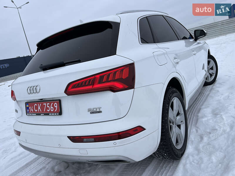 Позашляховик / Кросовер Audi Q5 2018 в Львові