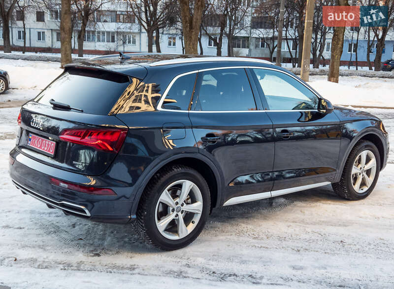 Внедорожник / Кроссовер Audi Q5 2019 в Ровно фото 9 Внедорожник / Кроссовер Audi Q5 2019 в Ровно