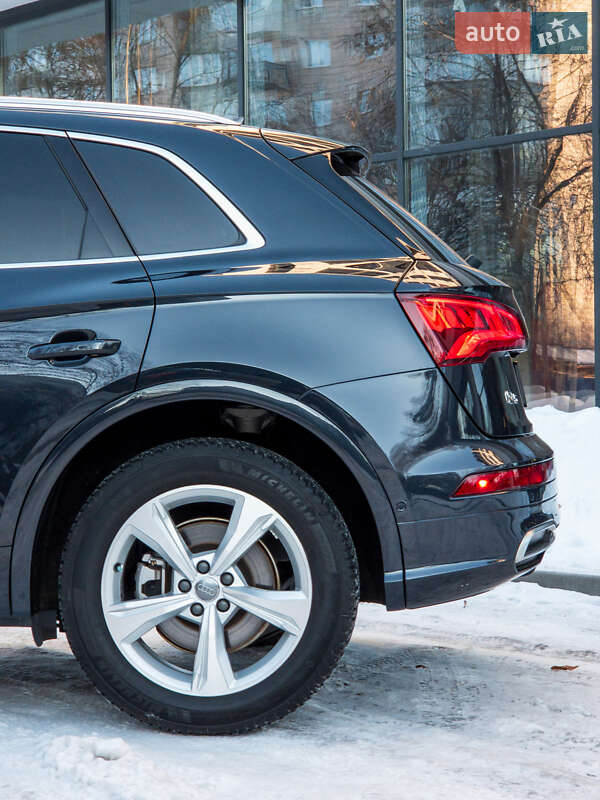 Внедорожник / Кроссовер Audi Q5 2019 в Ровно фото 13 Внедорожник / Кроссовер Audi Q5 2019 в Ровно