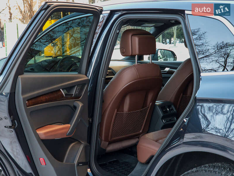 Внедорожник / Кроссовер Audi Q5 2019 в Ровно фото 39 Внедорожник / Кроссовер Audi Q5 2019 в Ровно