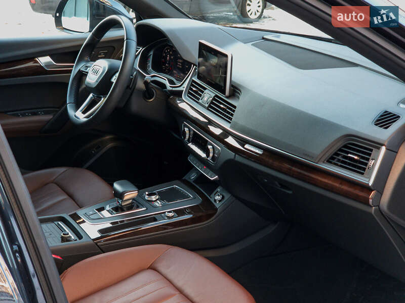Внедорожник / Кроссовер Audi Q5 2019 в Ровно фото 37 Внедорожник / Кроссовер Audi Q5 2019 в Ровно
