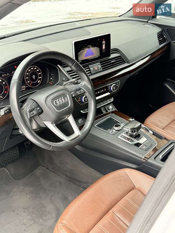 Позашляховик / Кросовер Audi Q5 2018 в Одесі