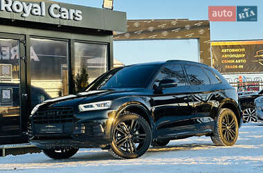 Позашляховик / Кросовер Audi Q5 2017 в Харкові
