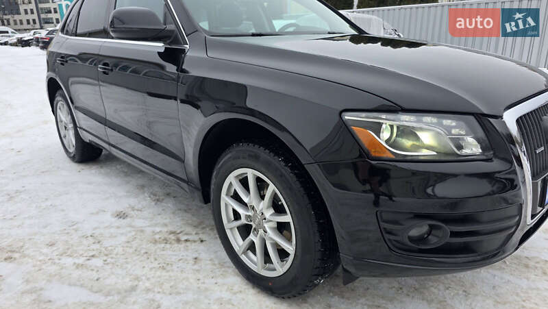Внедорожник / Кроссовер Audi Q5 2010 в Хмельницком