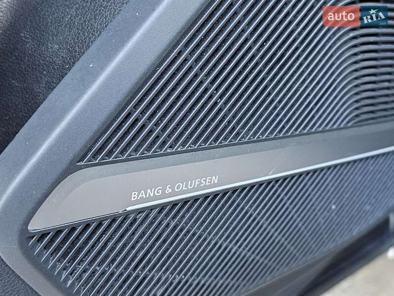 Внедорожник / Кроссовер Audi Q5 2020 в Львове фото 24 Внедорожник / Кроссовер Audi Q5 2020 в Львове