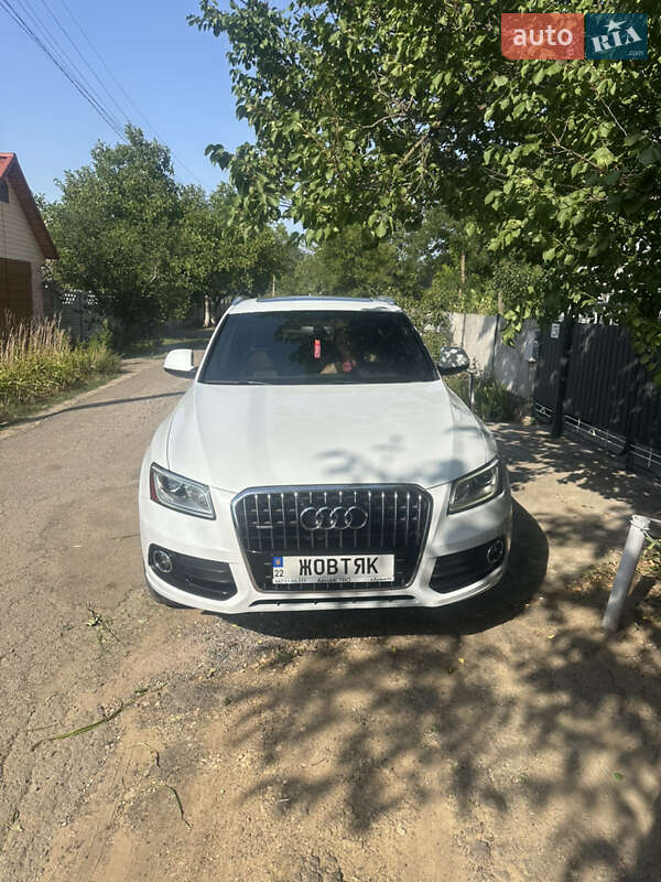 Позашляховик / Кросовер Audi Q5 2014 в Великій Олександрівці
