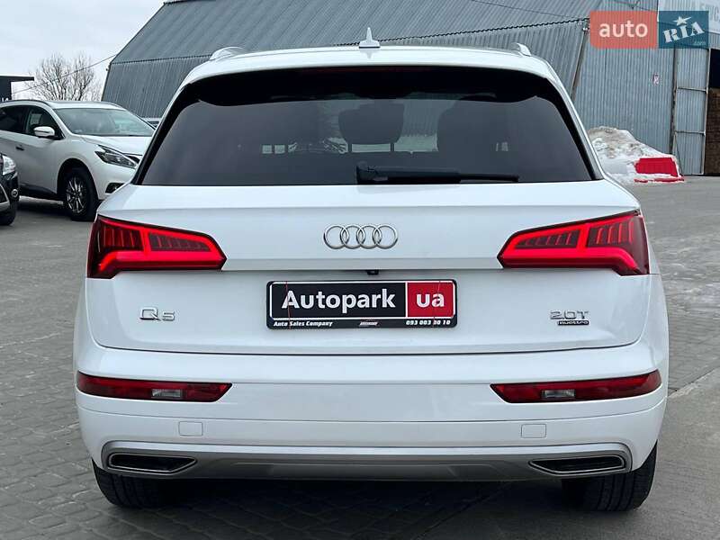 Позашляховик / Кросовер Audi Q5 2017 в Львові