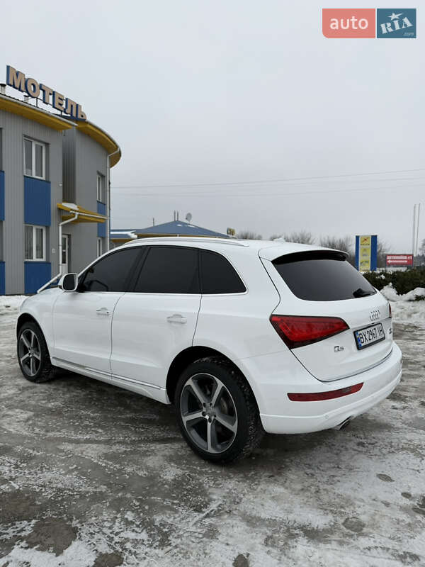 Позашляховик / Кросовер Audi Q5 2015 в Шепетівці