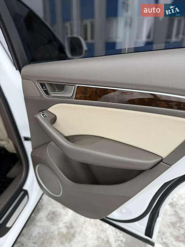 Позашляховик / Кросовер Audi Q5 2015 в Шепетівці