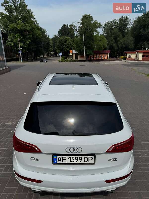 Позашляховик / Кросовер Audi Q5 2011 в Дніпрі