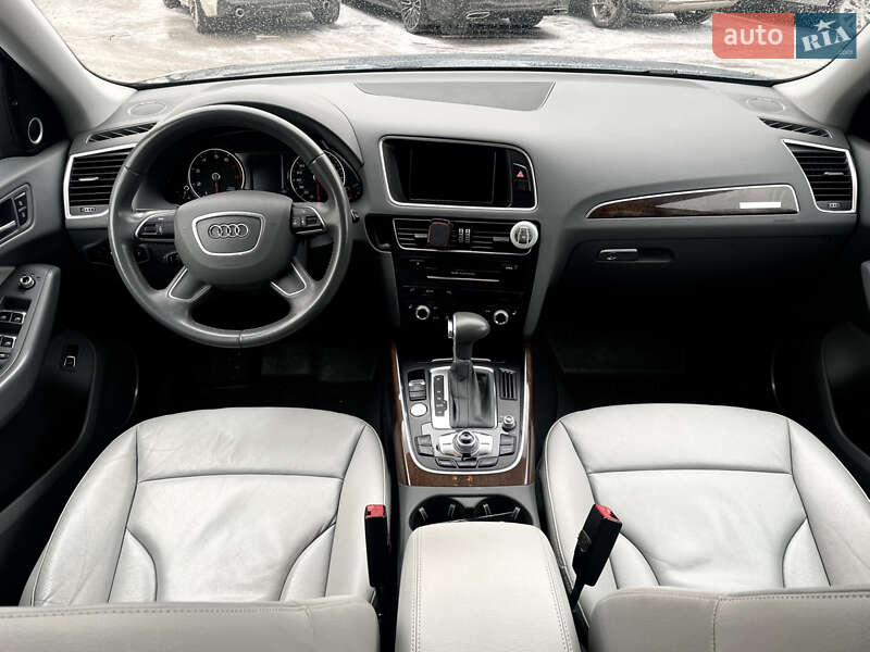Внедорожник / Кроссовер Audi Q5 2016 в Кропивницком