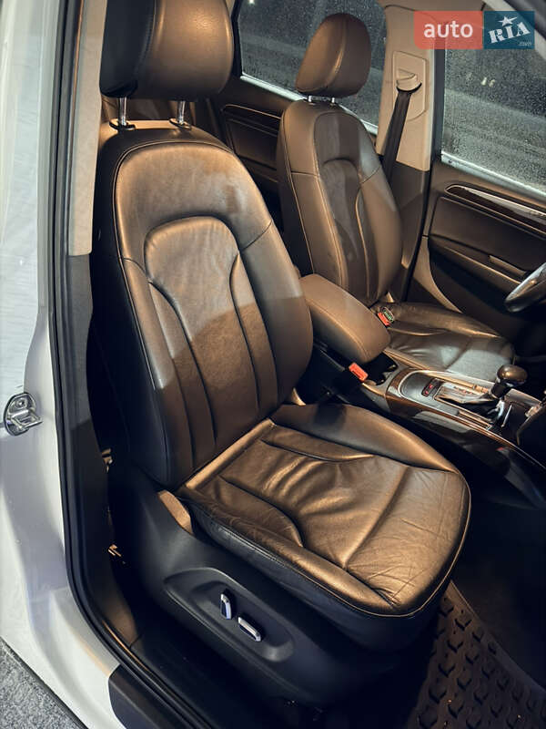 Позашляховик / Кросовер Audi Q5 2014 в Луцьку