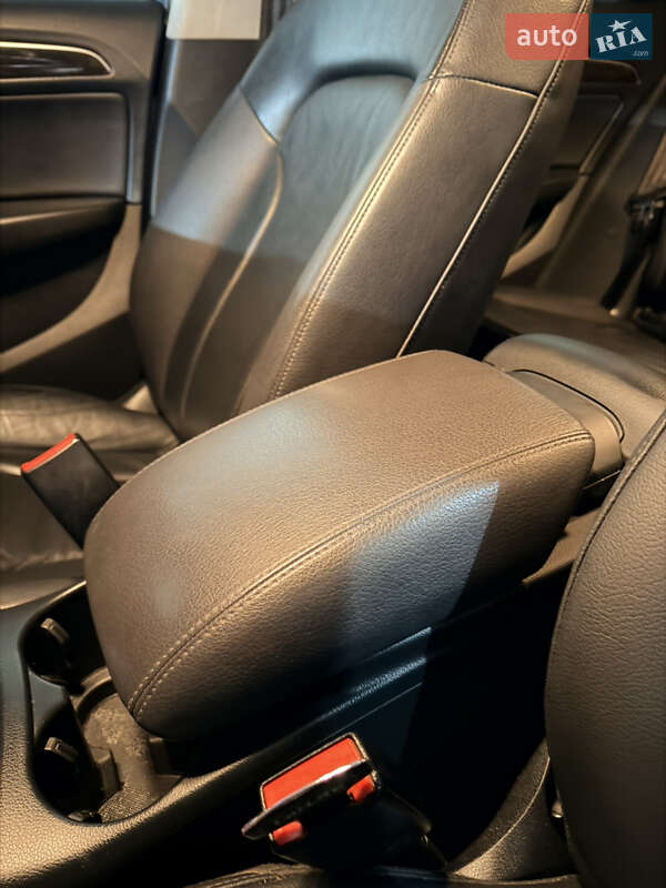 Позашляховик / Кросовер Audi Q5 2014 в Луцьку