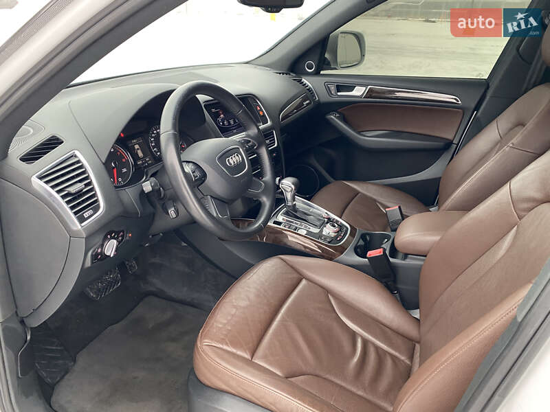 Позашляховик / Кросовер Audi Q5 2013 в Львові