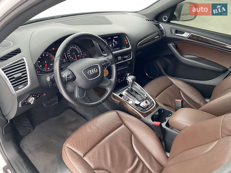 Позашляховик / Кросовер Audi Q5 2013 в Львові