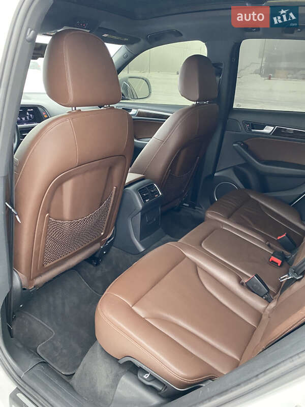 Позашляховик / Кросовер Audi Q5 2013 в Львові