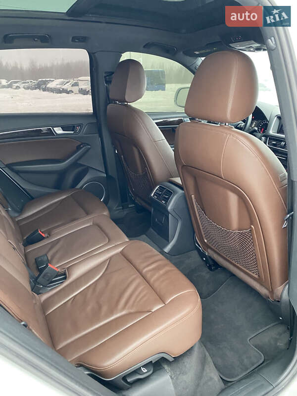 Позашляховик / Кросовер Audi Q5 2013 в Львові