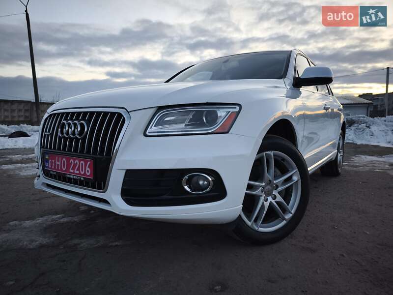 Позашляховик / Кросовер Audi Q5 2016 в Луцьку
