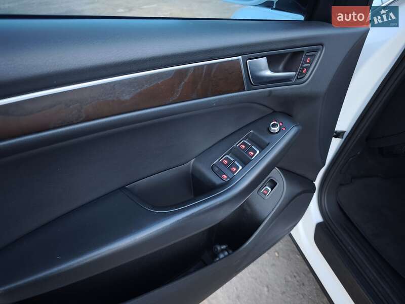 Позашляховик / Кросовер Audi Q5 2016 в Луцьку