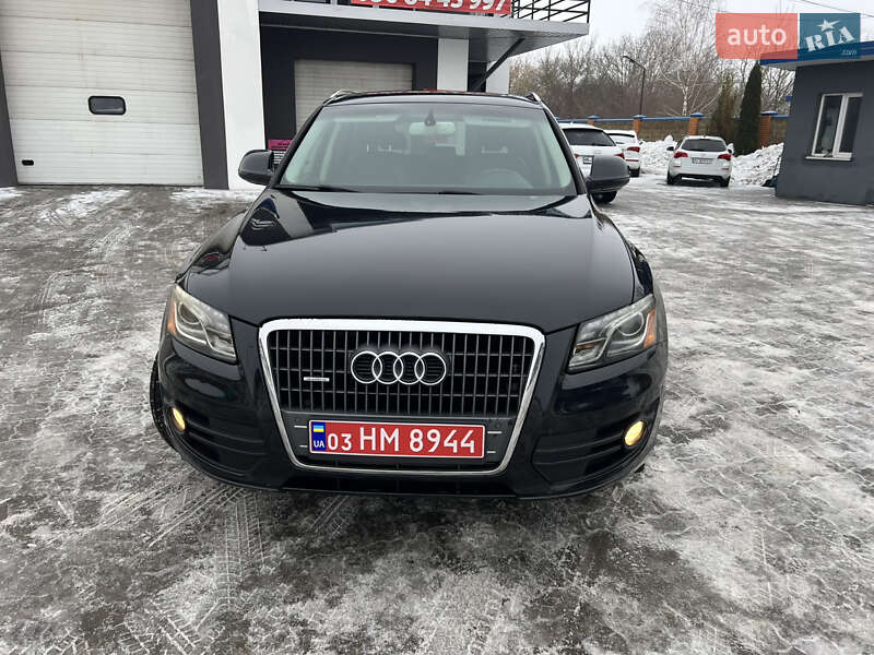 Позашляховик / Кросовер Audi Q5 2012 в Володимирі