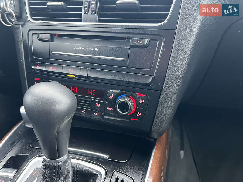 Позашляховик / Кросовер Audi Q5 2012 в Володимирі