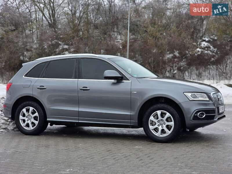 Внедорожник / Кроссовер Audi Q5 2015 в Тернополе